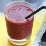 ブルーベリーとチアシードのスムージー完成