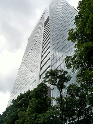 71553f32