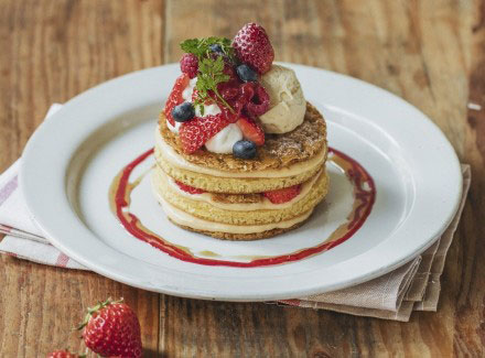 「J.S.-PANCAKE-CAFE」”とちおとめ”をリッチに味わう期間限定メニューが登場1