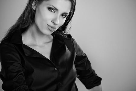 28236920 - b/w portrait of a beautiful woman