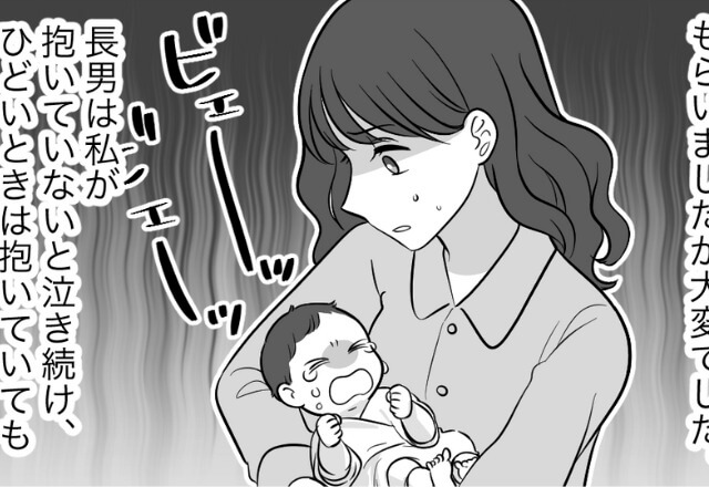 嫁『もう限界…』“ワンオペ育児”に追われる毎日。義父に抱っこをお願いしたら⇒【頼りない一言】が飛び出して唖然…