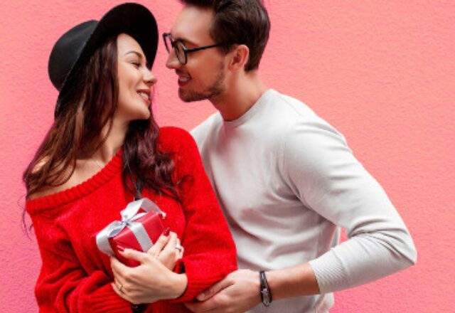好きぃ～～～！男性が見せる「マジ惚れサイン」