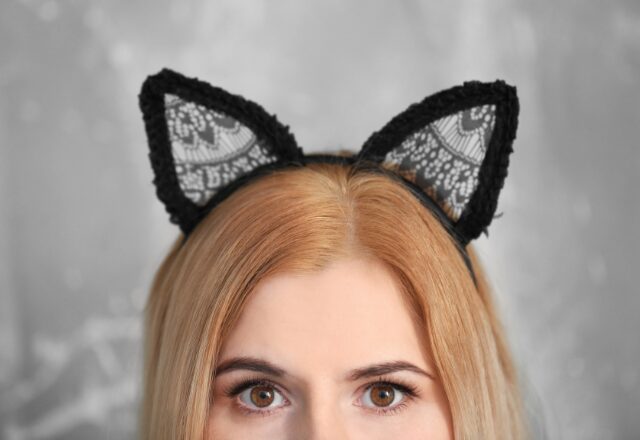 男は絶対好き！男人気急上昇中の「猫系女子」とは