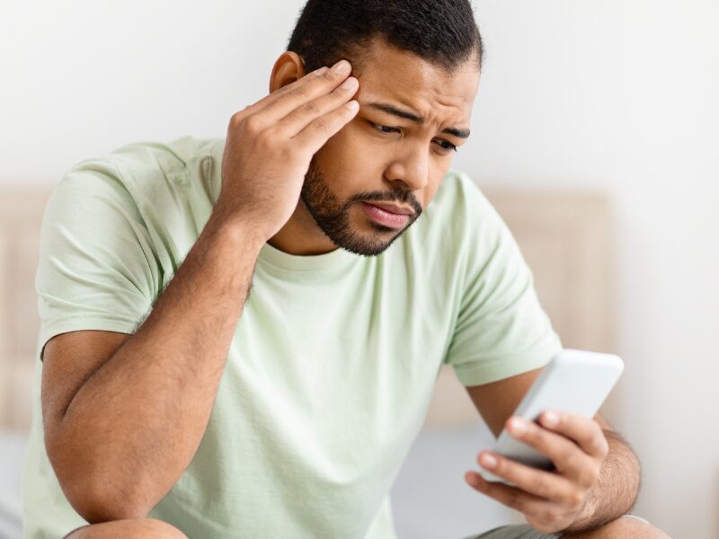 「返信だっっっる…」一発で男性に嫌われるLINE