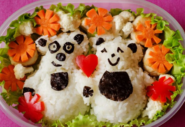 「なんだこれ！」妻の【逆襲弁当】で夫に仕返し！？口先ばかりで家事をしない夫に妻が行ったこと